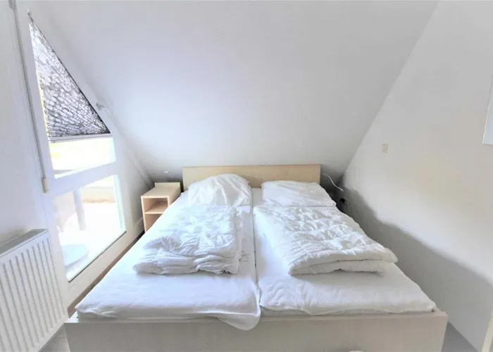 Hp Touristik - Residenz Hohe Lith Neu 1 3 *